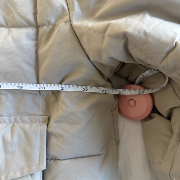 Danielle Guizio Tan Puffer Jacket w/ Faux Fur Collar • Size M • NWOT - Picture 4 of 6